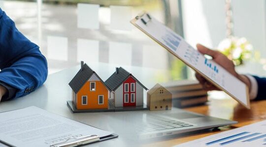 pourquoi-est-il-important-de-bien-choisir-son-courtier-immobilier